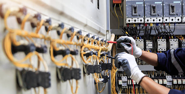 Professional Electrician technician working in Scotchtown, NY